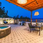 Casa Zoe Luxurious Retreat Arhángelosz